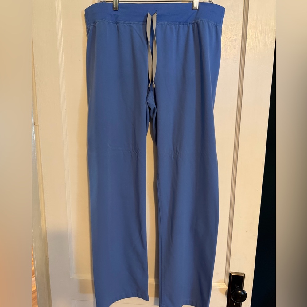 FIGS Livingston Scrub Pants L Ceil Blue